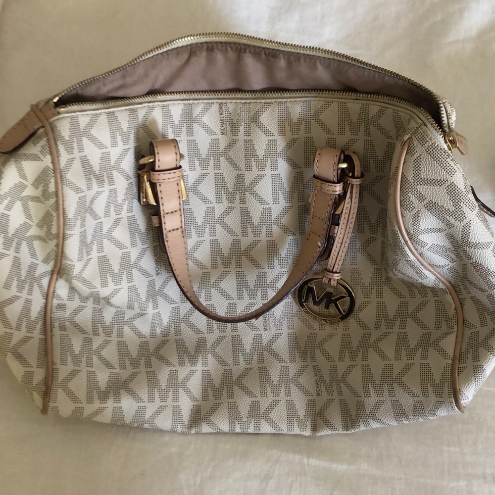 Michael kors bag